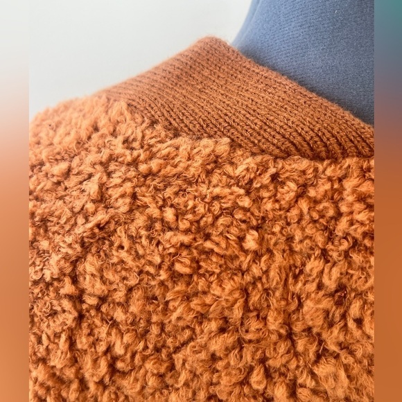 NWT UGG Sz L Dreeann Soft Plush Fleece Wool Blend V-Neck Teddy Bear Long Sleeve - Picture 8 of 16